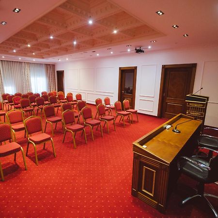 Star Hill Hotel & Spa Pristina Eksteriør billede