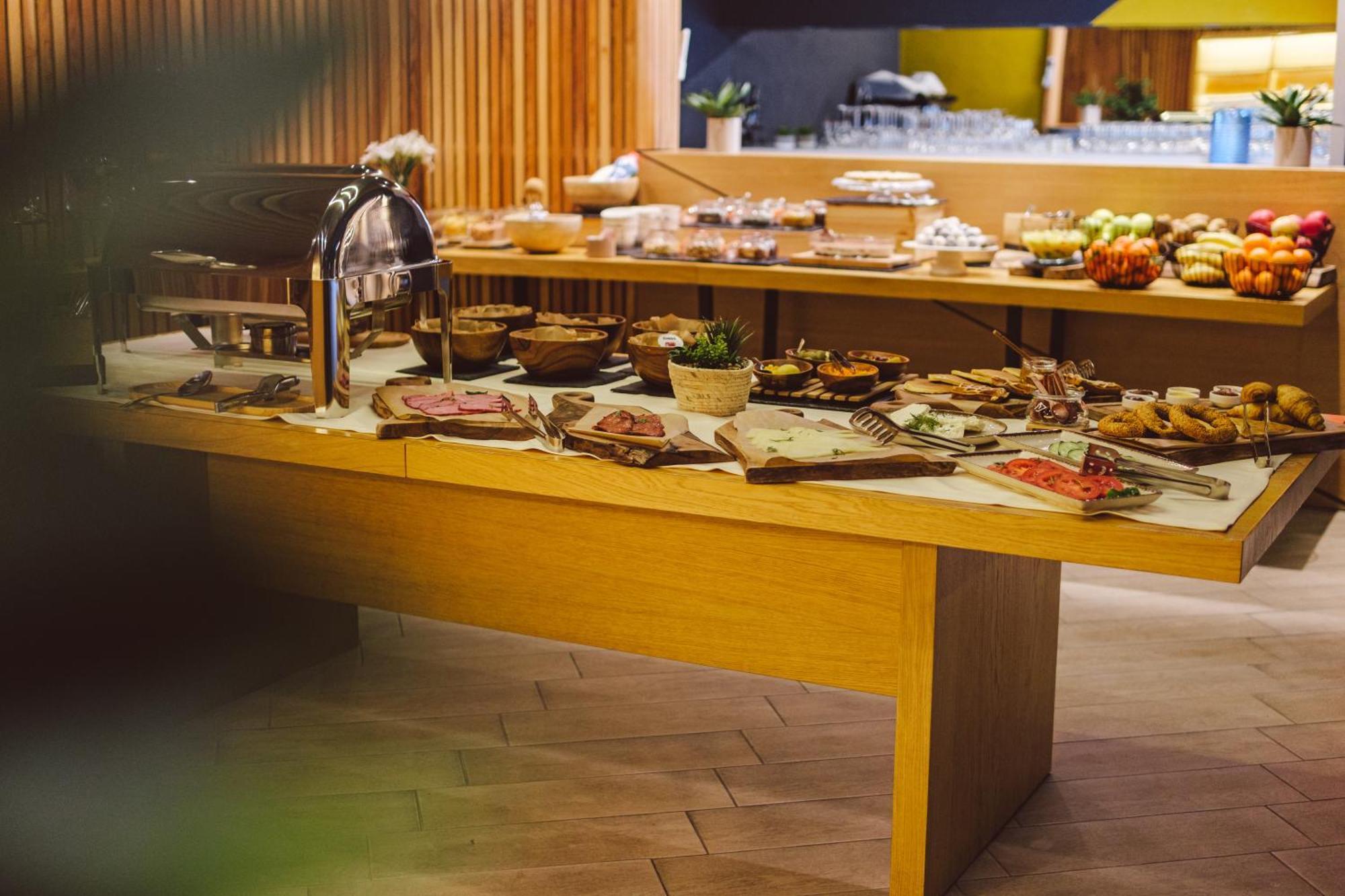 Star Hill Hotel & Spa Pristina Eksteriør billede
