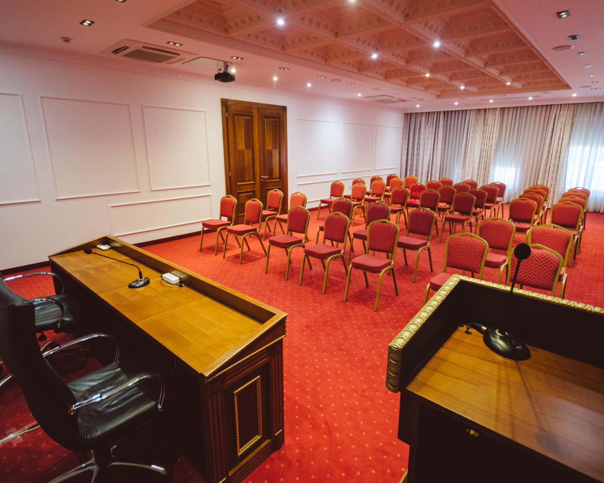 Star Hill Hotel & Spa Pristina Eksteriør billede