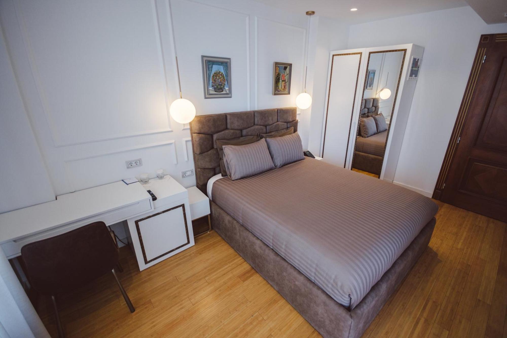Star Hill Hotel & Spa Pristina Eksteriør billede