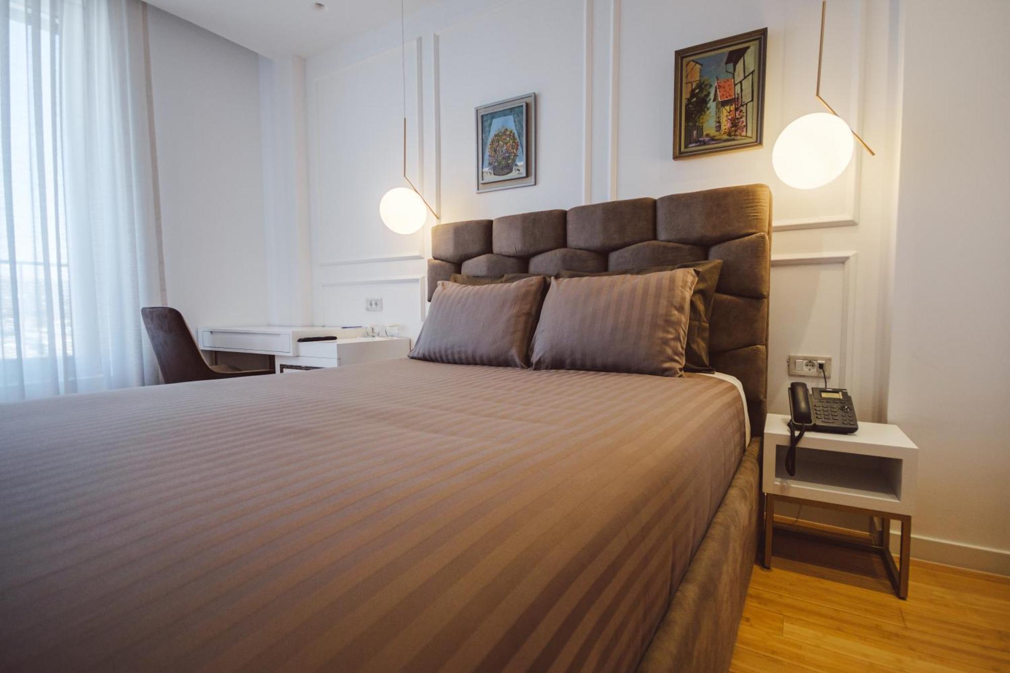Star Hill Hotel & Spa Pristina Eksteriør billede