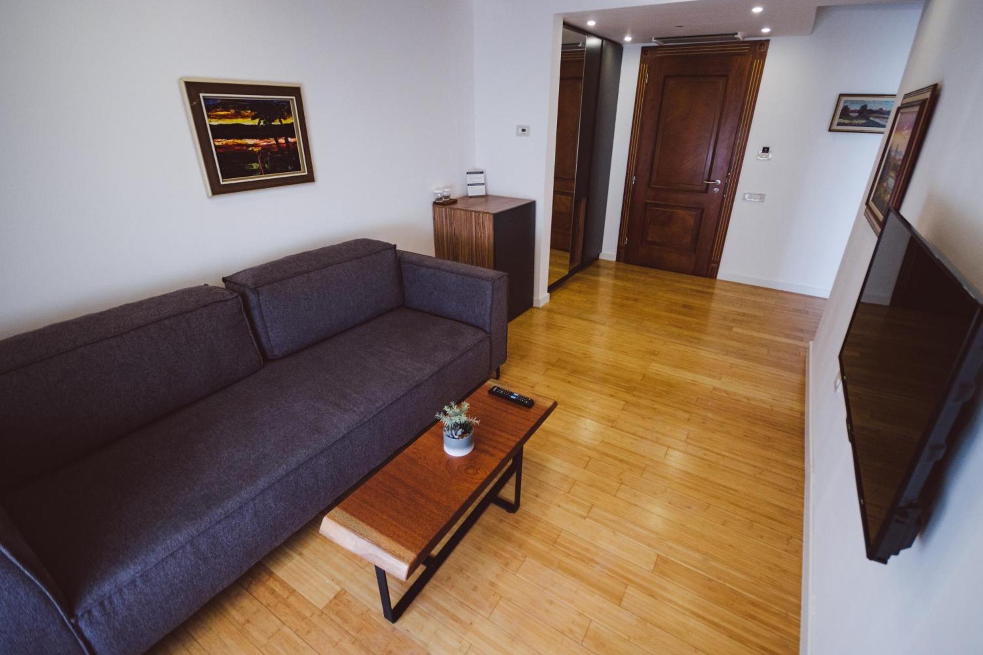 Star Hill Hotel & Spa Pristina Eksteriør billede